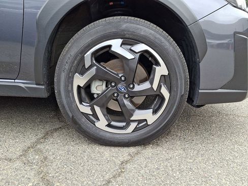Used 2023 Subaru Crosstrek 2.5i Limited AWD/4WD image 8