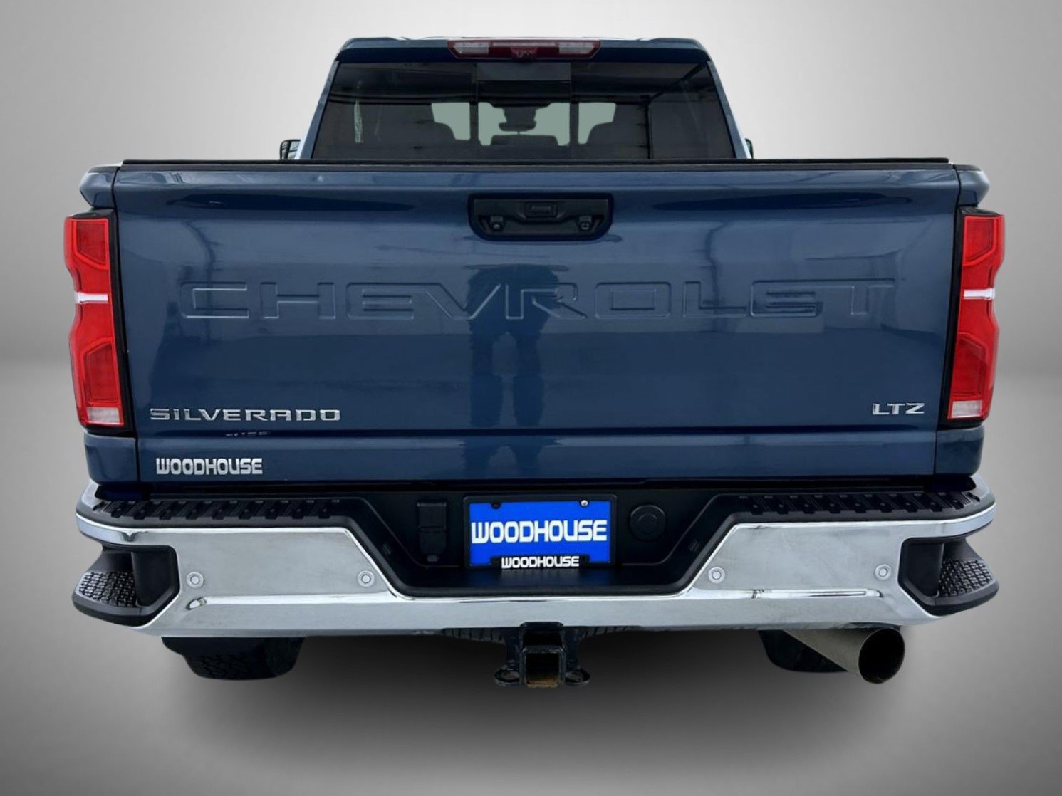 Used 2024 Chevrolet Silverado 2500 LTZ w/ LTZ Plus Package AWD/4WD image 6