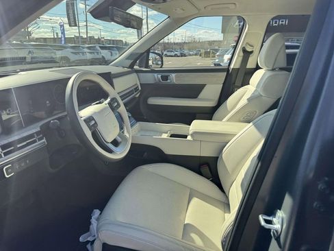 Used 2025 Hyundai Santa Fe Calligraphy AWD/4WD image 13
