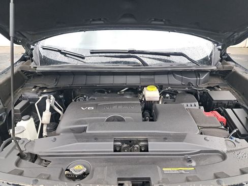 Used 2023 Nissan Pathfinder SL image 28