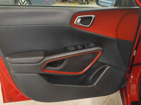 Used 2024 Kia Soul GT-Line FWD image 18