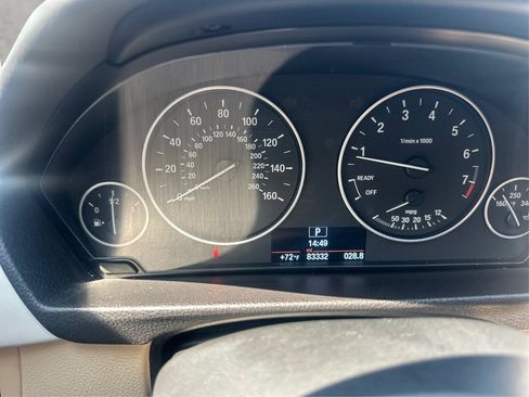 Used 2018 BMW 320i xDrive Sedan AWD/4WD image 26