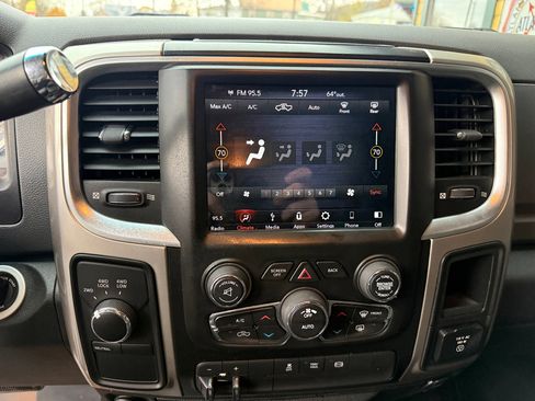 Used 2018 RAM 2500 Big Horn image 21