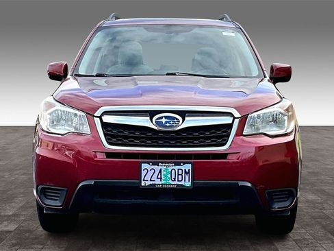 Used 2014 Subaru Forester 2.5i Premium w/ All-Weather Package image 5
