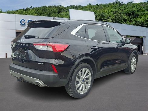 Certified 2022 Ford Escape Titanium w/ Titanium Elite Package image 6