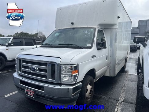 Used 2021 Ford E-350 and Econoline 350 Super Duty w/ Power Windows & Locks Group image 1