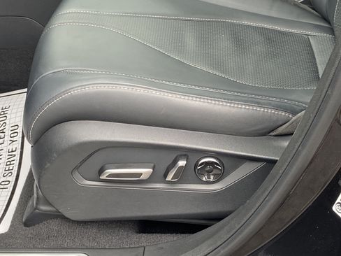 Used 2023 Acura RDX w/ Technology Package AWD/4WD image 19