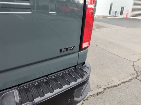Used 2025 Chevrolet Silverado 3500 LTZ w/ LTZ Plus Package image 27