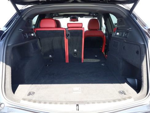 Used 2024 Alfa Romeo Stelvio Veloce image 27