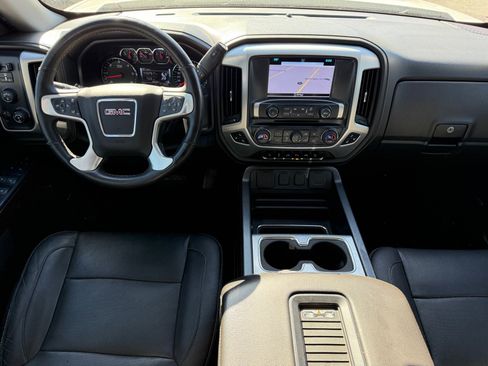 Used 2018 GMC Sierra 1500 SLT image 15