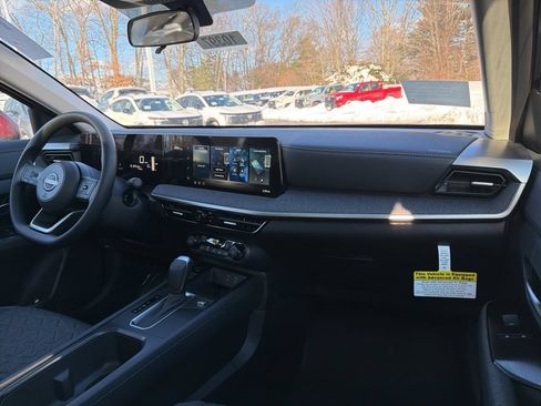 New 2026 Nissan Kicks SV w/ SV Premium Package AWD/4WD image 28
