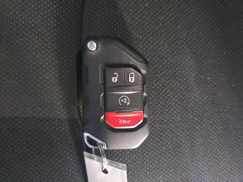 Used 2021 Jeep Wrangler Unlimited Sport AWD/4WD image 33