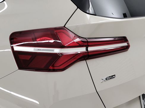 New 2026 BMW X3 xDrive30 w/ Convenience Package image 8