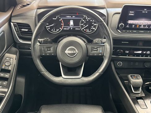 Used 2023 Nissan Rogue SV w/ SV Premium Package AWD/4WD image 13