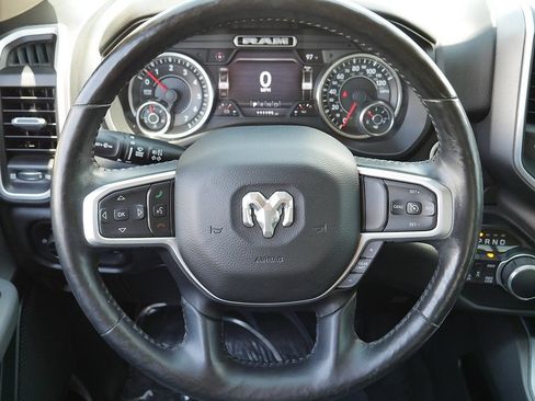 Used 2020 RAM 1500 Big Horn AWD/4WD image 19