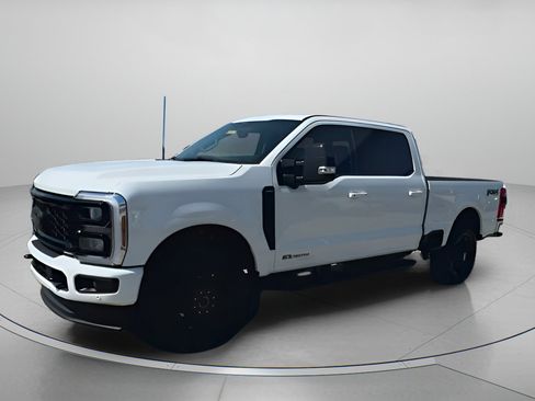 New 2025 Ford F250 Lariat w/ Lariat Ultimate Package image 12