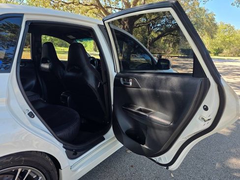 Used 2011 Subaru Impreza WRX STI image 21