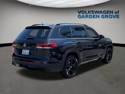 Used 2023 Volkswagen Atlas SEL R-Line AWD/4WD image 7