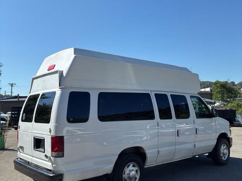 Used 2011 Ford E-350 and Econoline 350 Extended Super Duty w/ PWR Group image 5