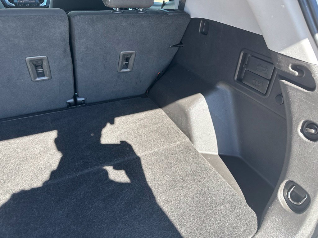 Certified 2024 GMC Terrain SLE AWD/4WD image 23