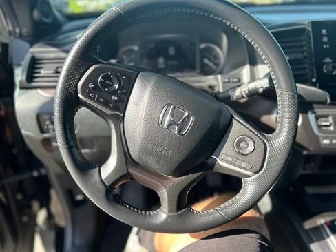 Used 2023 Honda Passport EX-L image 14