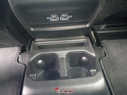 Used 2024 Jeep Grand Cherokee L Laredo image 25