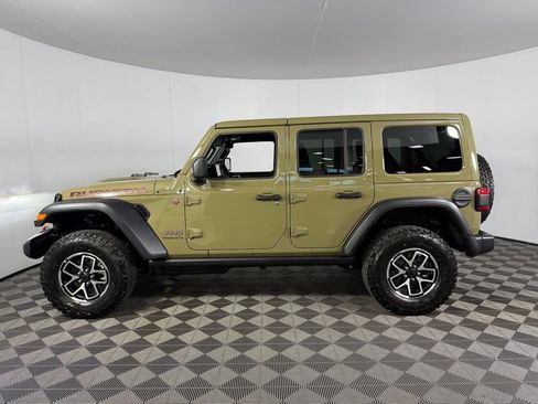 Certified 2026 Jeep Wrangler Unlimited Rubicon AWD/4WD image 9