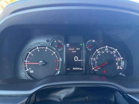 Used 2023 Toyota 4Runner SR5 image 25