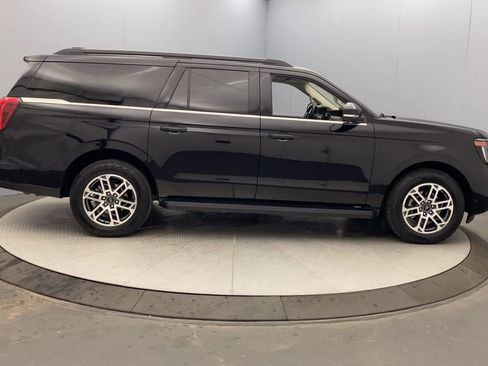 Used 2025 Ford Expedition Max Active AWD/4WD image 6