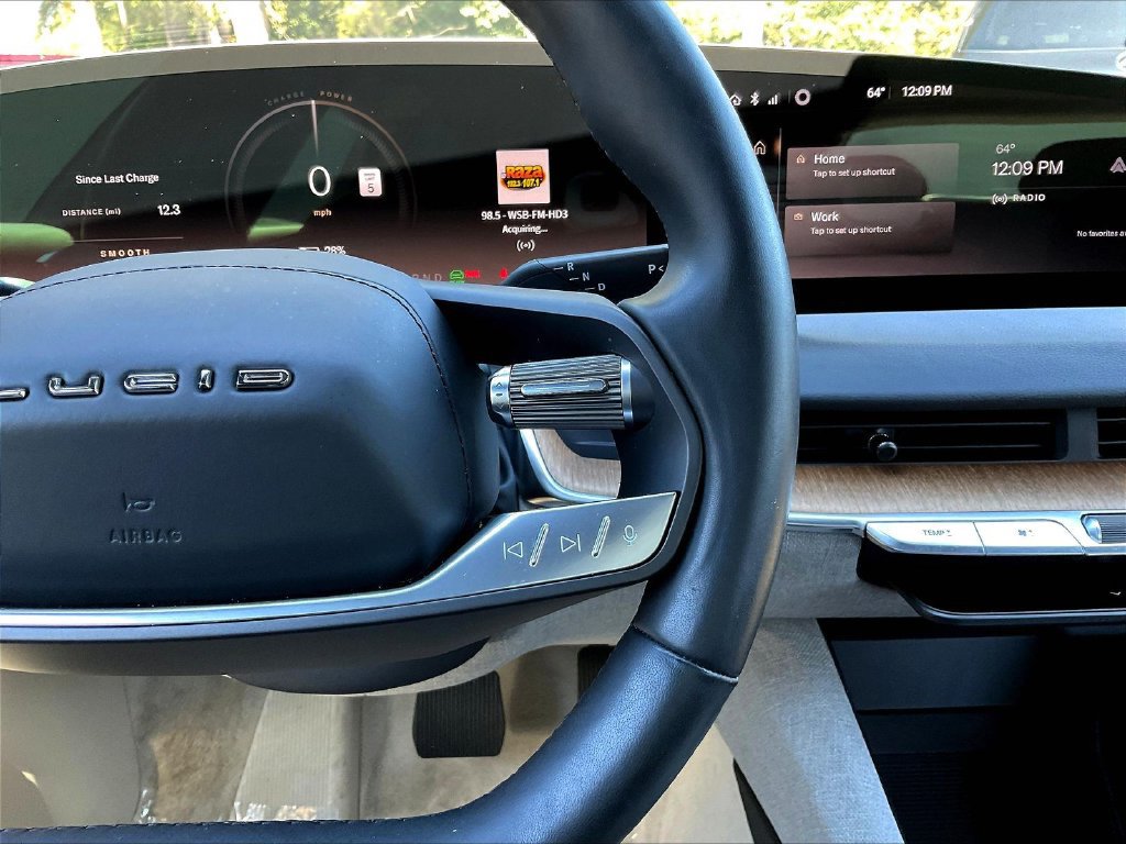 Used 2024 Lucid Air Pure RWD image 11
