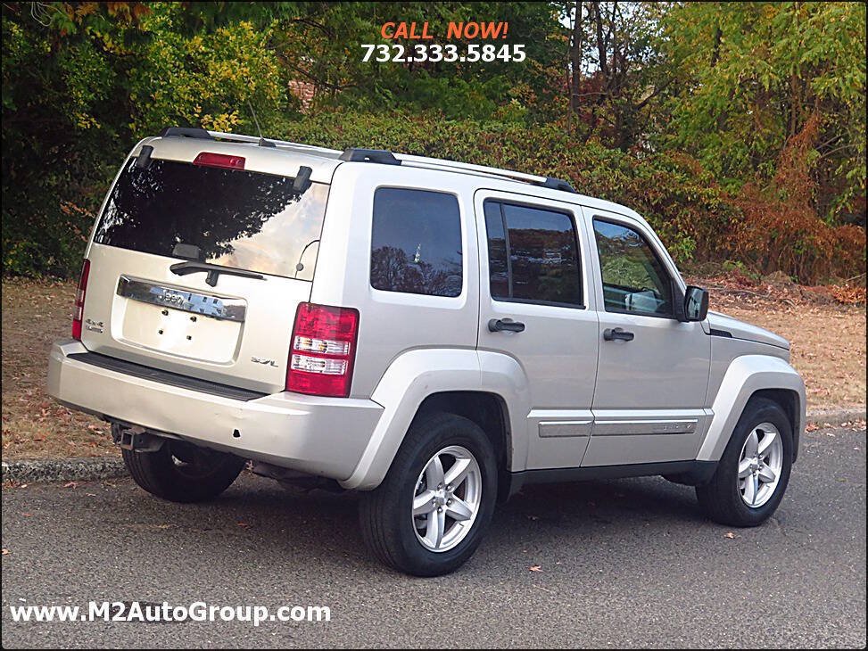 Used 2008 Jeep Liberty Limited w/ Premium Group AWD/4WD image 33