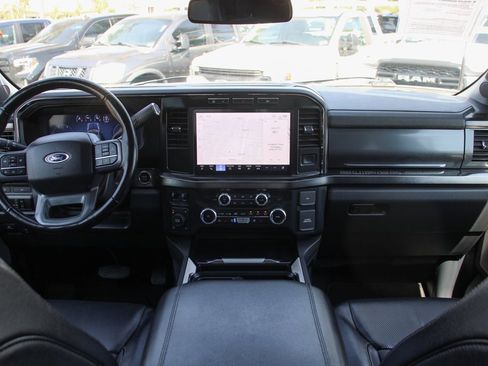 Used 2023 Ford F250 Lariat w/ Black Appearance Package image 27