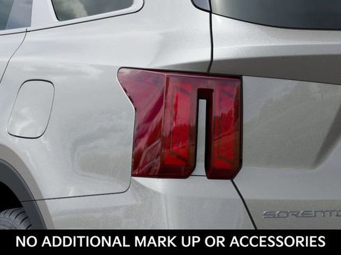 New 2026 Kia Sorento EX FWD image 11