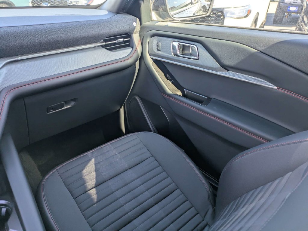 New 2027 Ford Explorer ST-Line RWD image 21