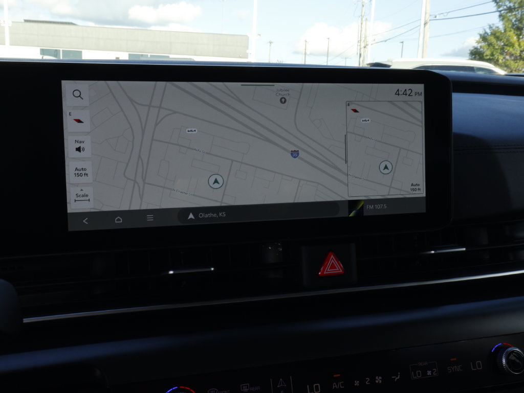 Certified 2026 Kia Carnival FWD image 43
