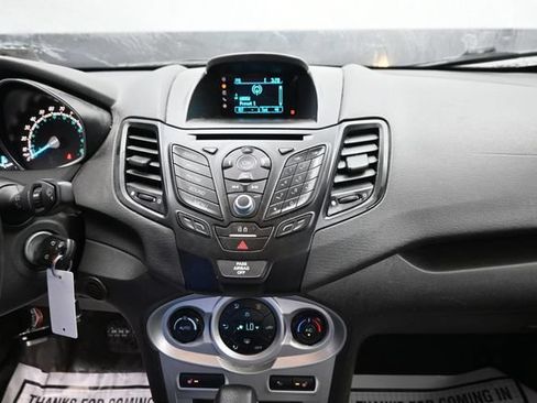 Used 2016 Ford Fiesta SE w/ Cold Weather Package FWD image 15