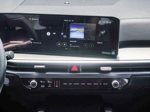 Certified 2025 Kia Sorento EX AWD/4WD image 12