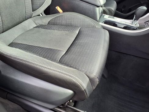 Used 2020 Subaru Ascent Premium w/ Convenience Package image 19