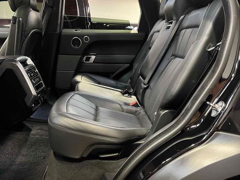 Used 2019 Land Rover Range Rover Sport HSE AWD/4WD image 28