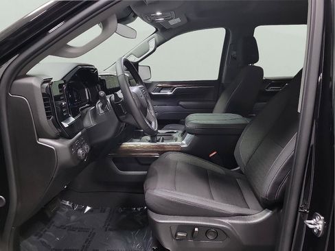 Used 2026 Chevrolet Silverado 1500 RST w/ Redline Edition image 11