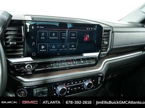 Used 2025 GMC Sierra 1500 SLT image 12