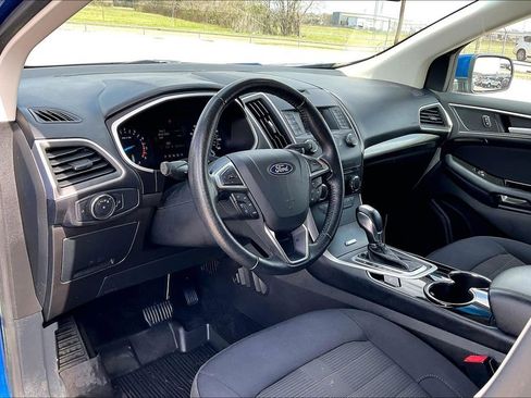 Used 2018 Ford Edge SEL image 14