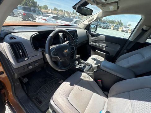Used 2017 Chevrolet Colorado W/T w/ WT Convenience Package AWD/4WD image 14