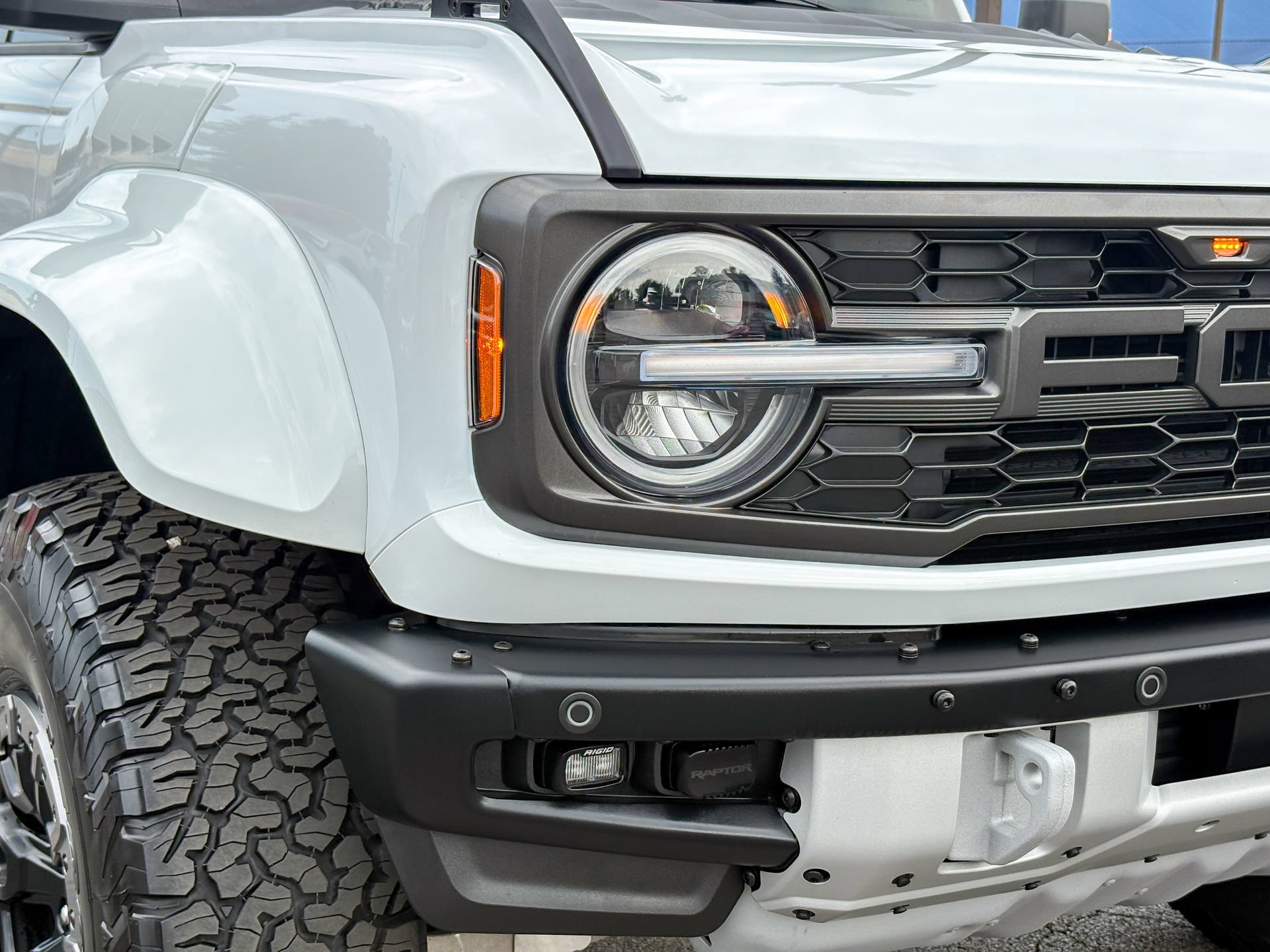 Used 2025 Ford Bronco Raptor w/ Interior Carbon Fiber Pack AWD/4WD image 3