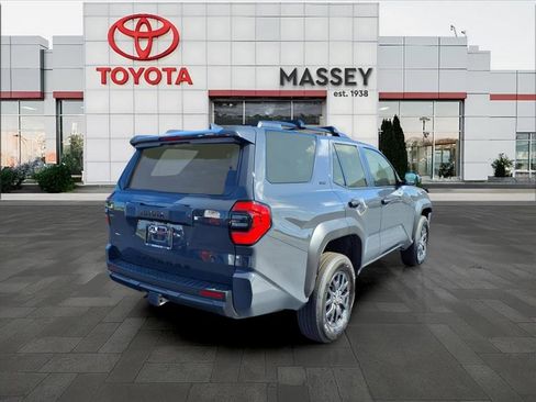 Used 2025 Toyota 4Runner SR5 image 3