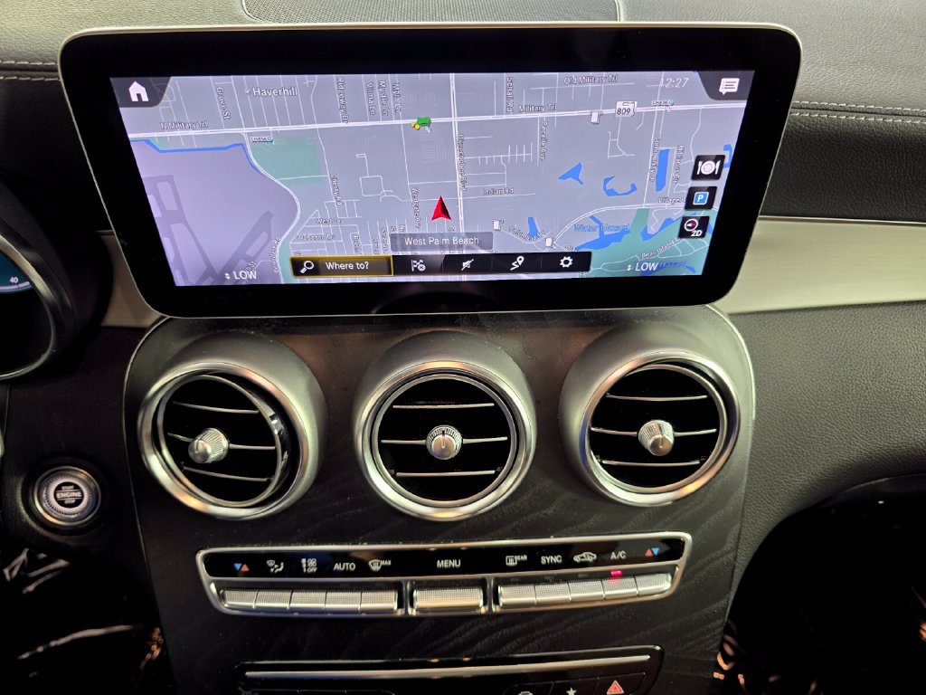 Certified 2022 Mercedes-Benz GLC 43 AMG 4MATIC image 23