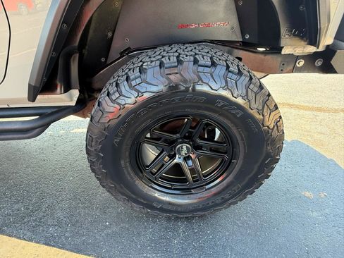 Used 2017 Jeep Wrangler Sport w/ Quick Order Package 24S image 15