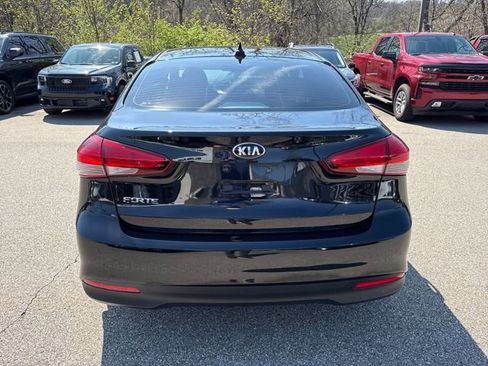 Used 2018 Kia Forte LX image 4