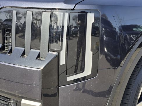 New 2027 Kia Telluride S w/ Towing Package AWD/4WD image 6