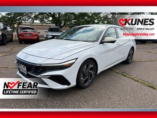 Used 2024 Hyundai Elantra Limited FWD video 1